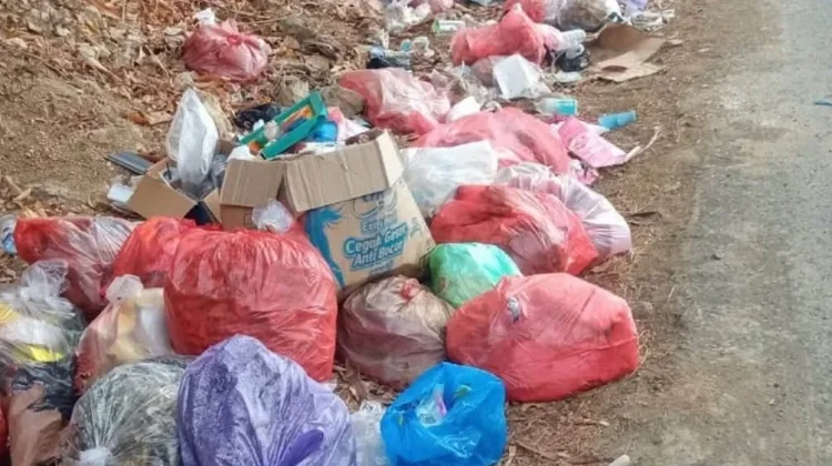 DLH Kota Bima: Stop Buang Sampah di Pinggir Jalan dan Lahan Kosong