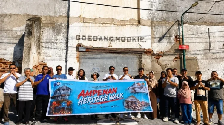 Prasasti Wallace Perkuat Identitas Ampenan sebagai Wisata Heritage