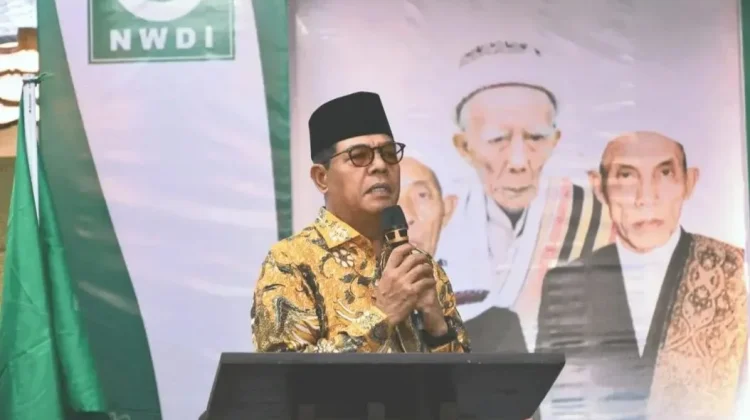 Bupati Lotim Apresiasi Peran Ponpes Darul Muttaqien dalam Mencerdaskan Generasi