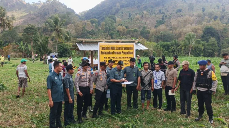 Polres Bima Kota Sukses Amankan Eksekusi Lahan Sengketa di Sape
