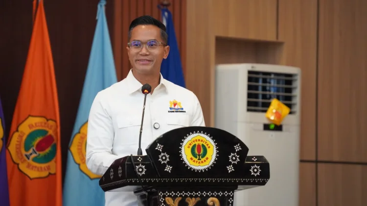 Anindya Bakrie Ajak Mahasiswa Unram Bangun Bisnis Berawal dari Ide