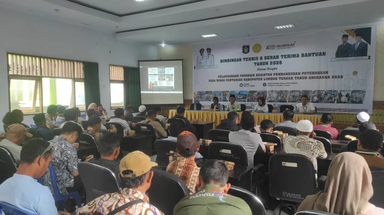 Pemkab Loteng Salurkan Bantuan Peternakan untuk Tekan Kemiskinan dan Stunting