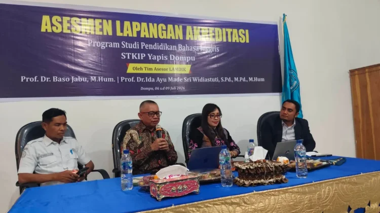 Prodi Bahasa Inggris STKIP Yapis Dompu Raih Akreditasi Baik Sekali