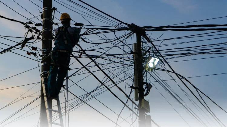 KLU Siapkan Regulasi Penataan Kabel Telekomunikasi, Bidik Kawasan Lebih Rapi