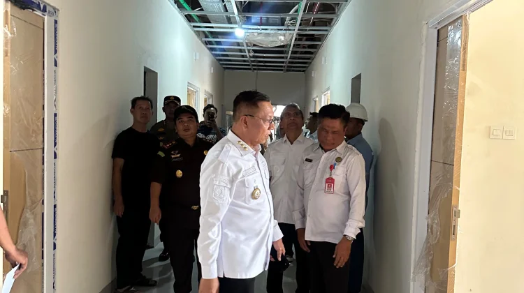 Wali Kota dan Wakil Wali Kota Bima Tinjau Pembangunan Ruang Rawat Inap Baru RSUD
