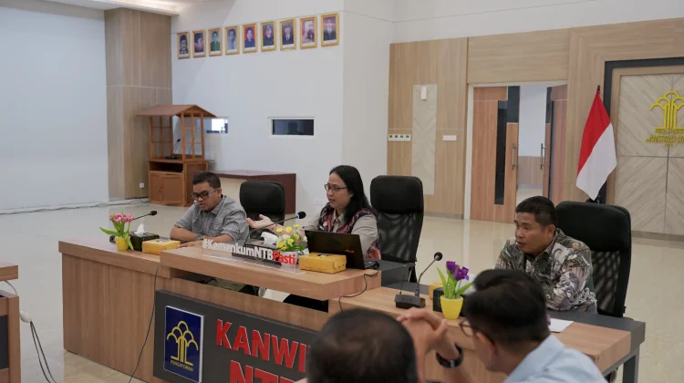 Kemenkum NTB-DPRD Sumbawa Mantapkan Rencana Pembentukan 8 Raperda Inisiatif