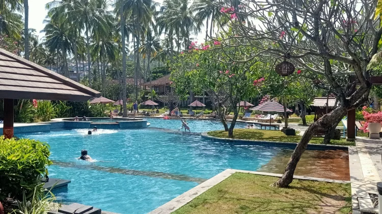 Pengusaha Senggigi Minta Pembangunan Pariwisata Tak Mandek setelah OTT