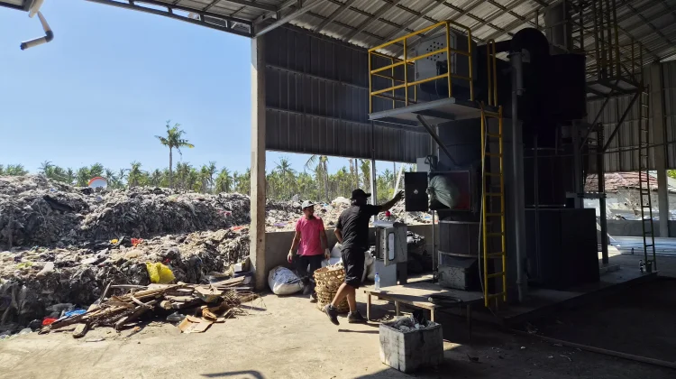 Insinerator Park Pyro Jadi Solusi Tepat Pengelolaan Sampah di Gili Trawangan