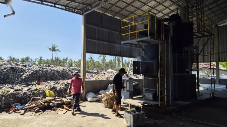 Gili Trawangan Andalkan Insinerator Korea Tekan Timbunan Sampah