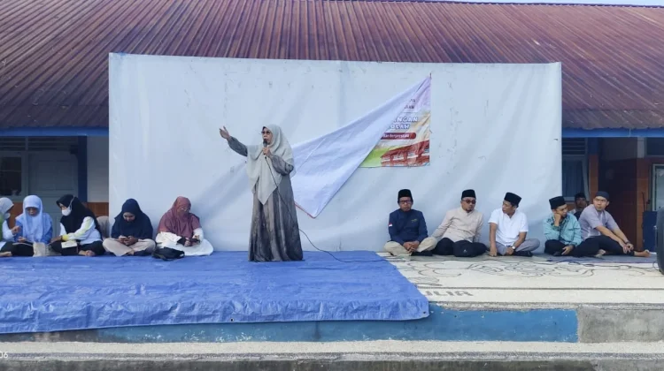 Penyuluh Agama Edukasi Siswa SMPN 5 Mataram Hindari Pergaulan Berisiko