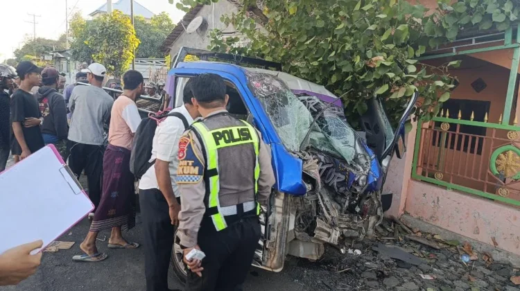 Olah TKP Lakalantas, Polisi Malah Temukan Senpi Rakitan