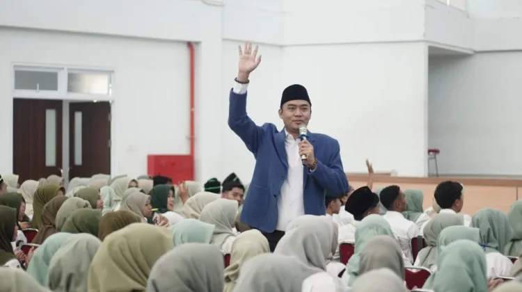 PBAK 2026, Stafsus Menag Ajak Mahasiswa UIN Mataram Berpikir Global
