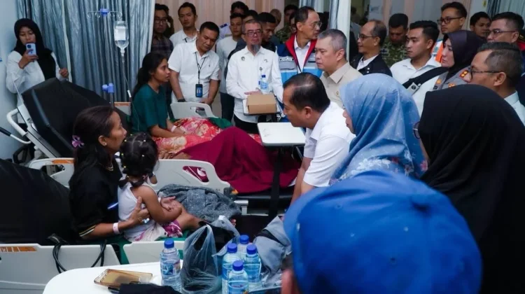 Gubernur NTB dan Menhub Jenguk Korban KMP Putri Yasmin di RSUD Gerung
