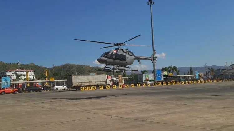 Dua Helikopter Dikerahkan pada Hari Kedua Pencarian Korban Kapal Terbakar
