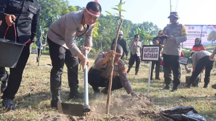 Polresta Mataram Tanam 1.000 Pohon, Dukung Gerakan Indonesia Asri