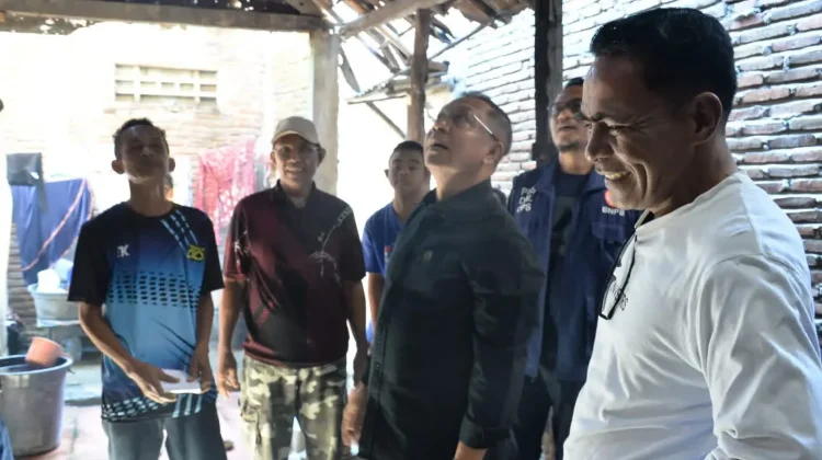 Wali Kota Bima Tinjau Rumah Warga Terdampak Gempa