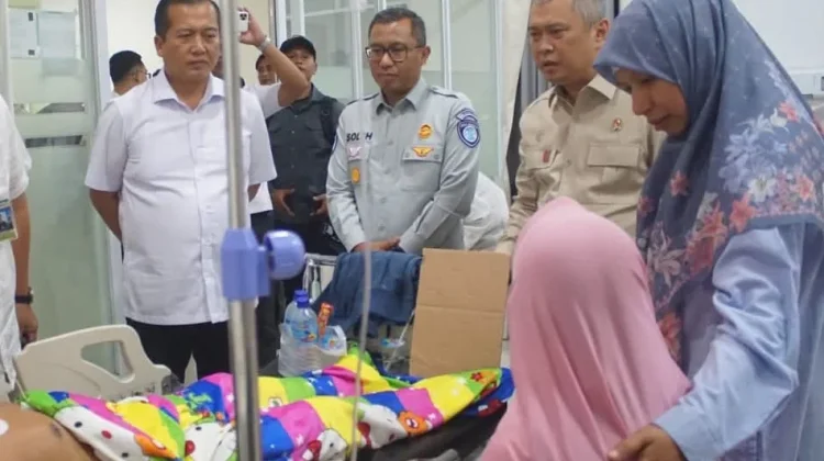 KMP Putri Yasmin Terbakar, Wabup Lombok Barat Pastikan Korban Mendapat Perawatan