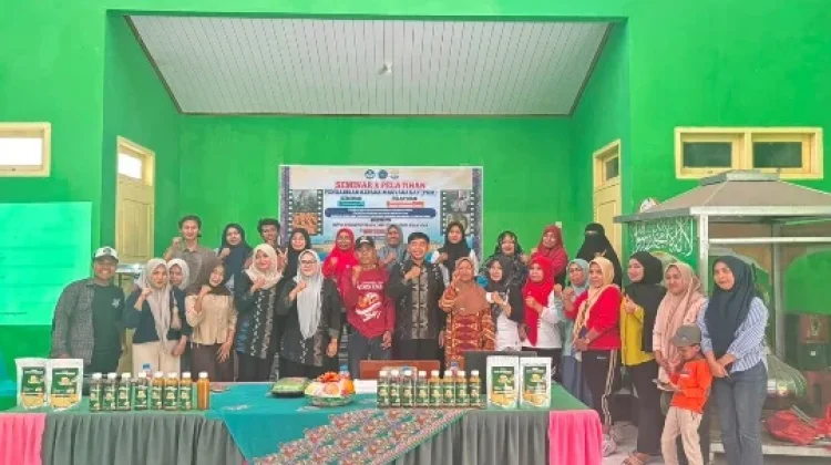 Dosen STIE Bima Dampingi Kelompok Usaha Jamu Tradisional Khas Bima