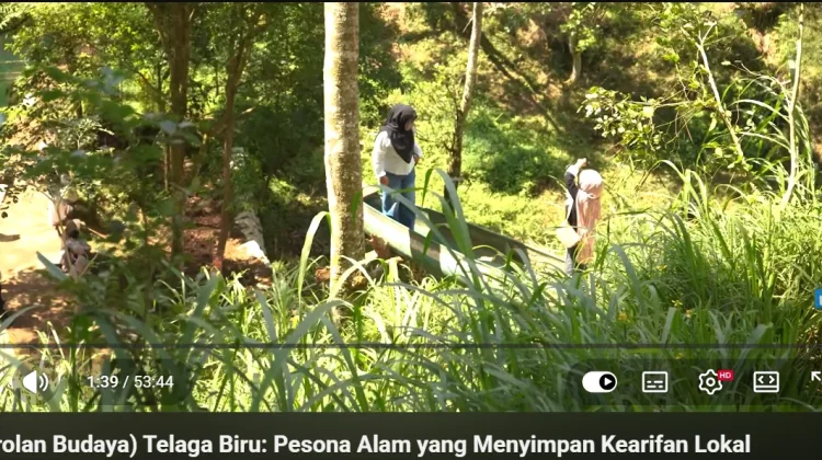 Telaga Biru Buktikan Konservasi dan Ekonomi Warga Bisa Sejalan