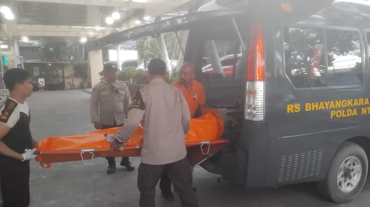 WNA Inggris Terseret Arus di Pantai Kerandangan II, Satu Wisatawan Meninggal Dunia
