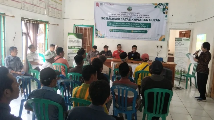 BPKH Wilayah VIII Sosialisasi Batas Kawasan Hutan di Desa Ntoke