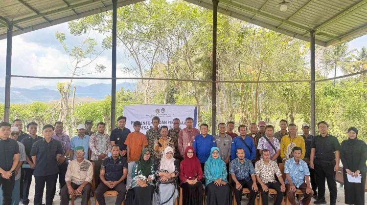 Cegah PMI Nonprosedural, Imigrasi Sumbawa Bentuk Desa Binaan di Buer