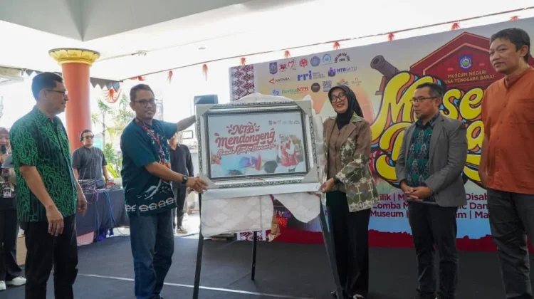 Buka Museum Begawe Vol. 3, Bunda Sinta Dorong Generasi Muda Kenali Sejarah NTB
