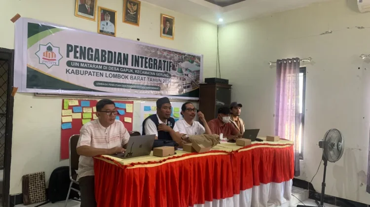 Tim Pengabdian UIN Mataram Ajarkan Literasi Digital di tengah Perubahan Sosial