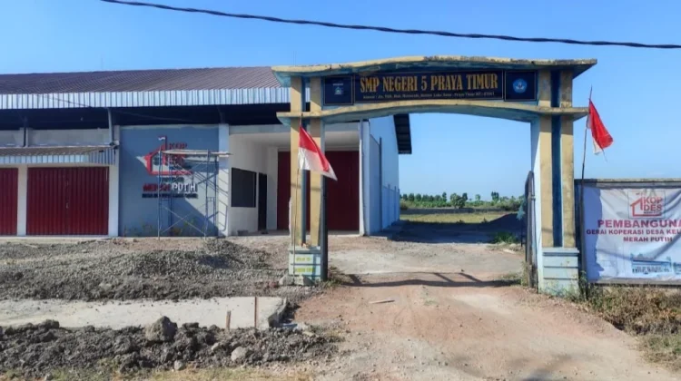 Pemkab Loteng Tata Lahan SMPN 5 Praya Timur untuk Kopdes