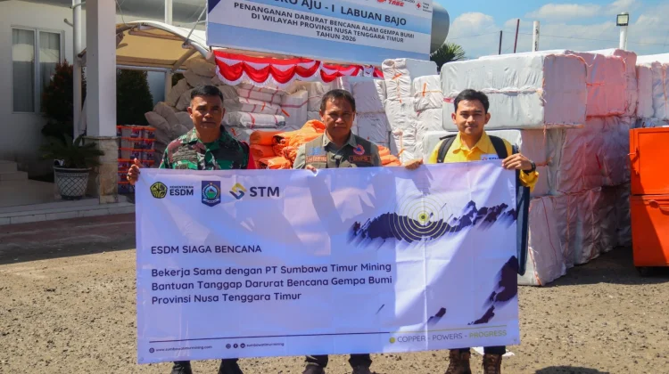 Saat Flores Terluka, STM Hadir Membawa Harapan