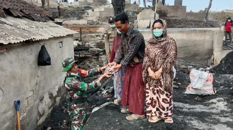 Tabungan Rp100 Juta Milik Warga Sade Ludes Terbakar, Tersisa Rp5 Juta