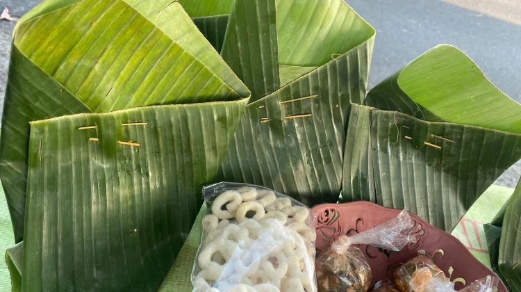 Nasi Bungkus Daun Pisang, Sederhana Sarat Cita Rasa Tradisi