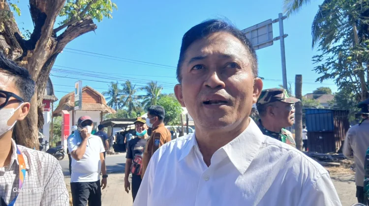 Pemkab Lombok Tengah, Susun DED Rekonstruksi Rumah Adat Sade