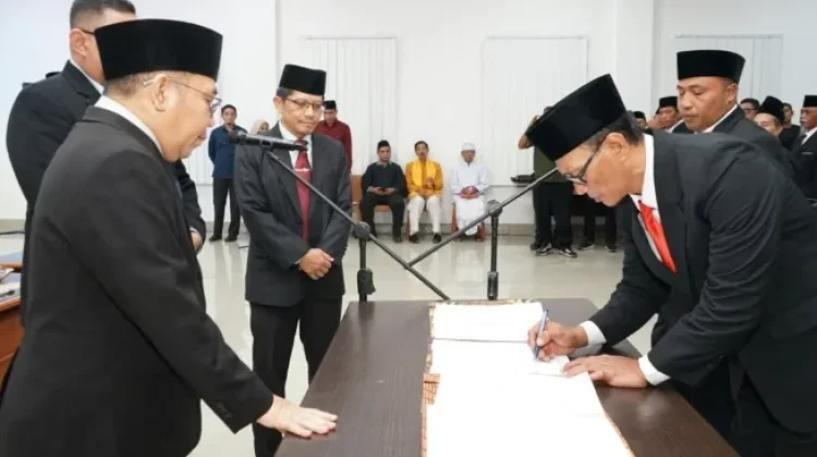 Rotasi 101 Pejabat KLU, Bupati Najmul Tegaskan Tidak Ditentukan Secara Pribadi