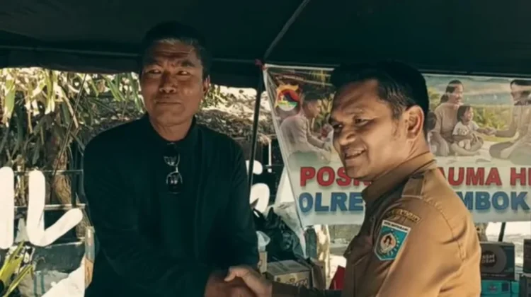 Dari Peresean, Donasi Mengalir untuk Korban Kebakaran Desa Sade