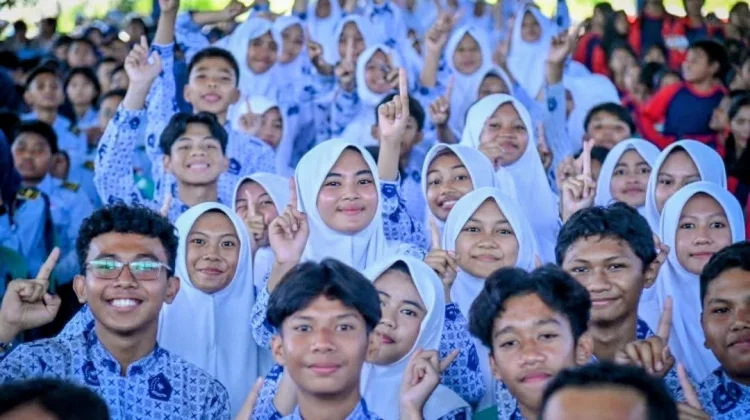 103 Ribu Anak Terhubung Pinjol, Wagub NTB Serukan Menabung sejak Dini