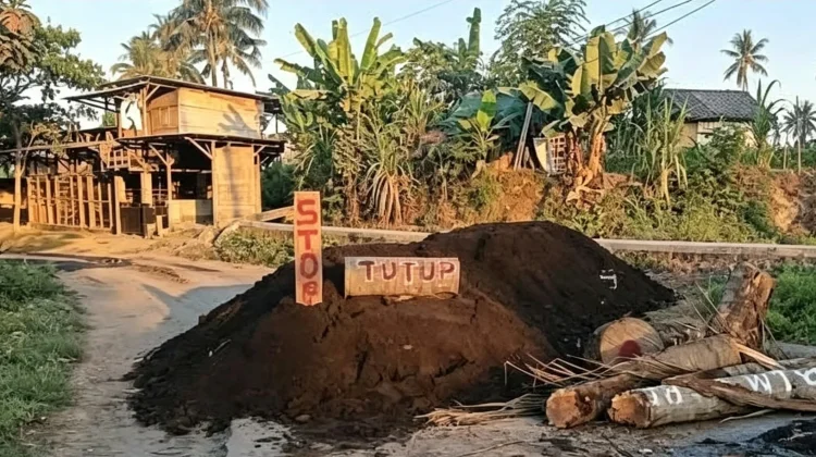Jalan Rusak di Lombok Timur Ditargetkan Tertangani hingga 2030