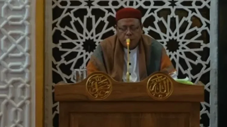Kajian Subuh Islamic Center NTB Bahas Tafsir QS. Qaf Ayat 6-8