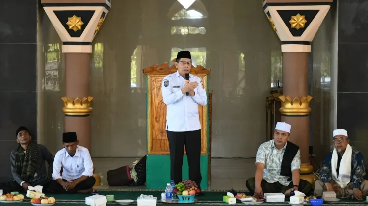 Peringatan Maulid Nabi, Wabup Lotim Sampaikan Program Pemerintah