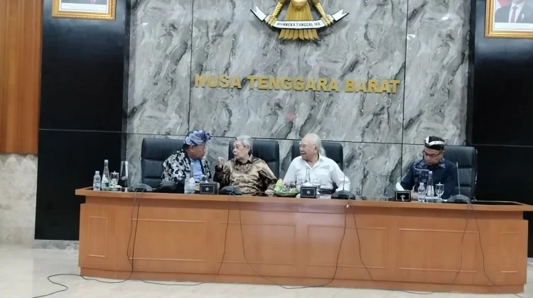 Empat Tokoh Penting Suku Sasak, Meneduhkan Pra Kongres