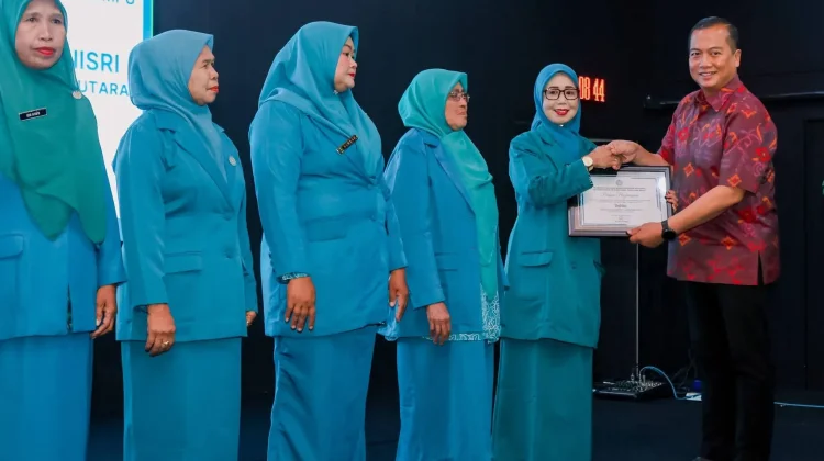 Gubernur Iqbal Titip Pesan ke PKK: Rawat Rakyat dengan Naluri Keperempuanan