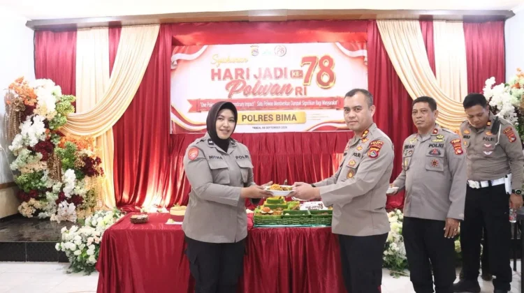 Syukuran HUT Polwan, Kapolres Bima Dorong Polwan Makin Profesional dan Humanis