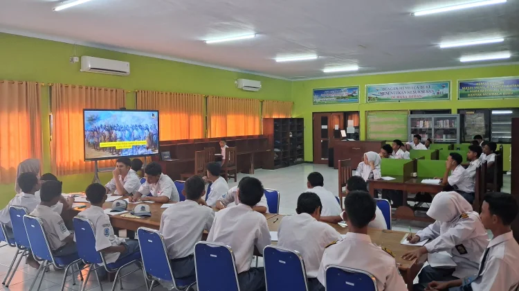 SMKN 3 Mataram Hidupkan Perpustakaan dengan Pembelajaran Interaktif