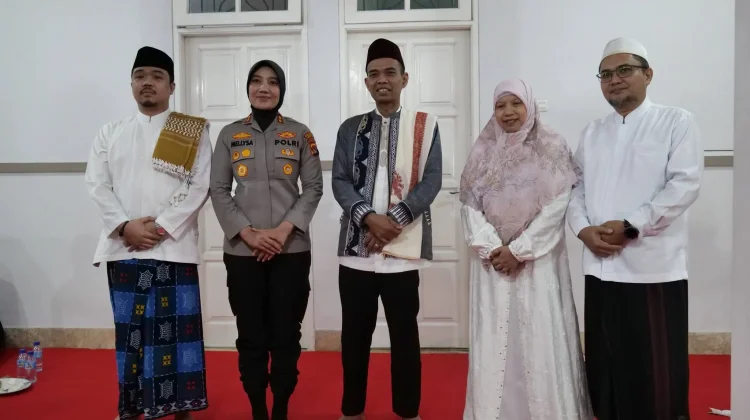 Muhasabah Akbar di Giri Menang, UAS Bawa Pesan untuk Lombok Barat