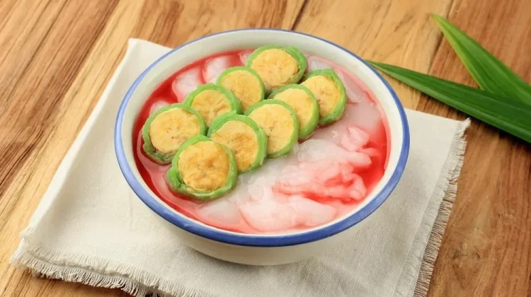 Es Pisang Ijo, Kudapan Nikmat saat Cuaca Panas