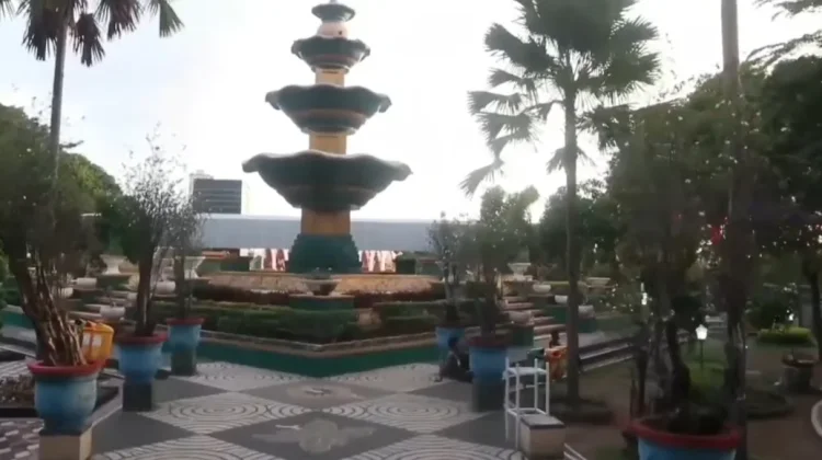 Taman Sangkareang Jadi Ruang Publik Warga Kota Mataram