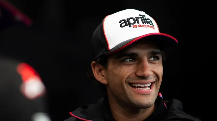 Tancap Gas, Martinator Bangkit dari Masalah Teknis Marquez di Posisi Keempat