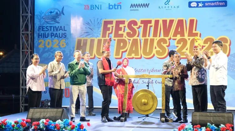 Buka Festival Hiu Paus 2026, Menkum Dorong Labuhan Jambu Jadi Wisata Berkelanjutan