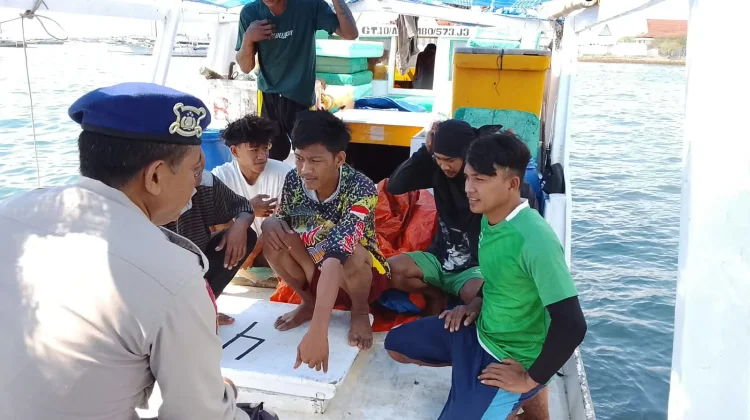 Nelayan di Pelabuhan Sape, Diingatkan Keselamatan Berlayar