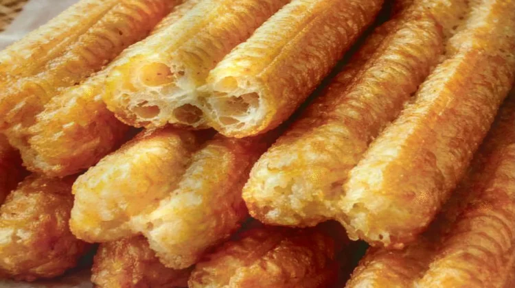 Cakwe, Gorengan Gurih yang Punya Jejak Kuliner Tiongkok